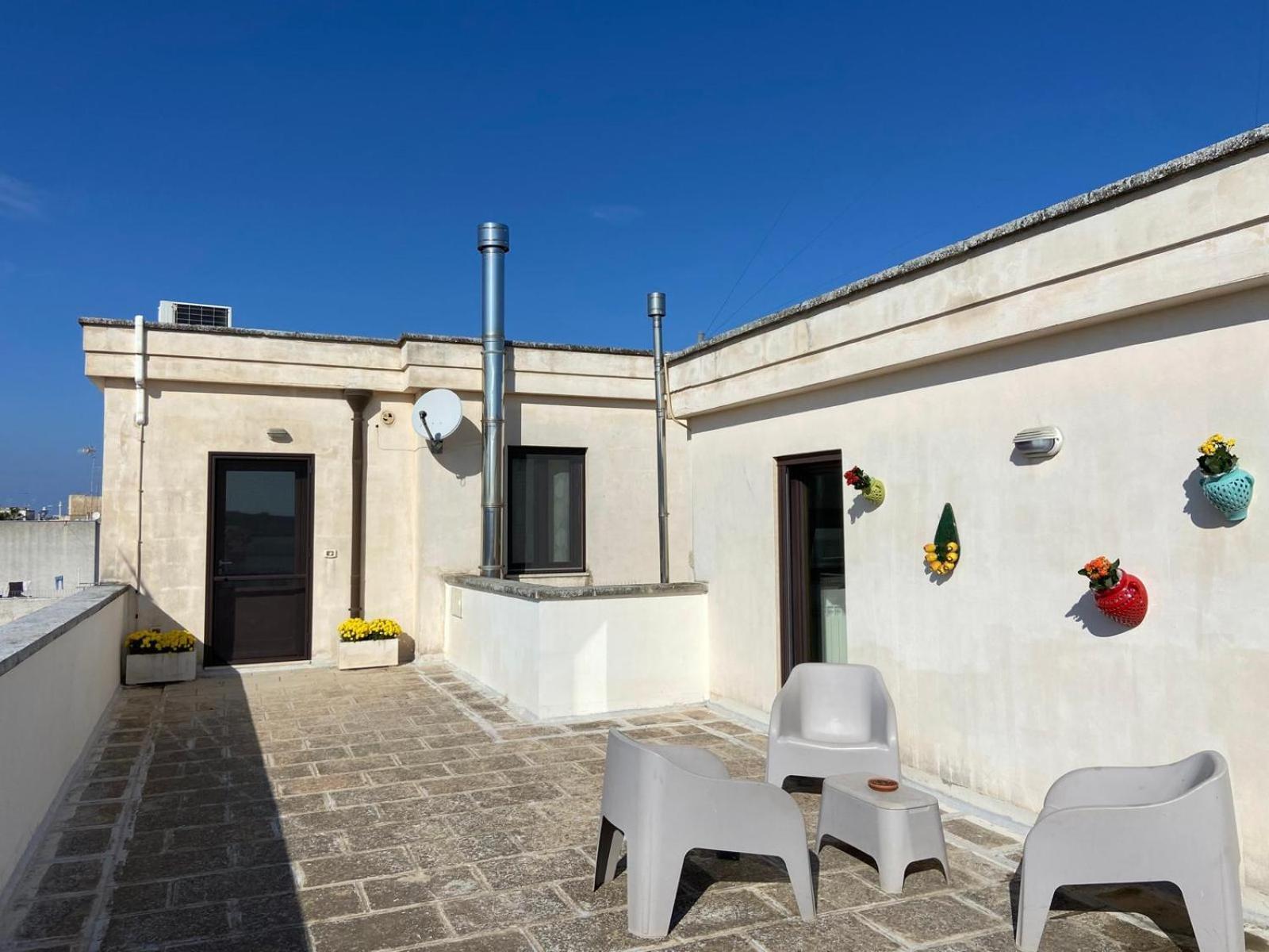 Attico Liberty Guest House Brindisi Esterno foto